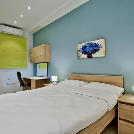 Malta's Stylish In Appartement *