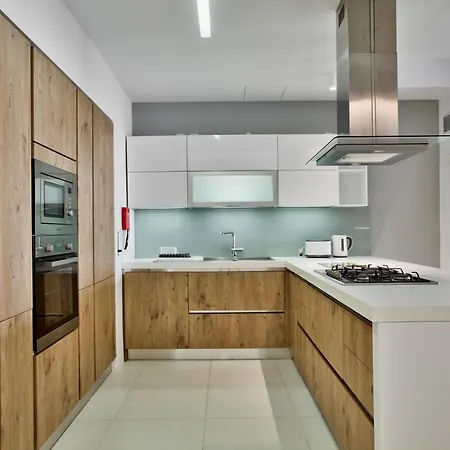 Malta's Stylish In * Mellieħa